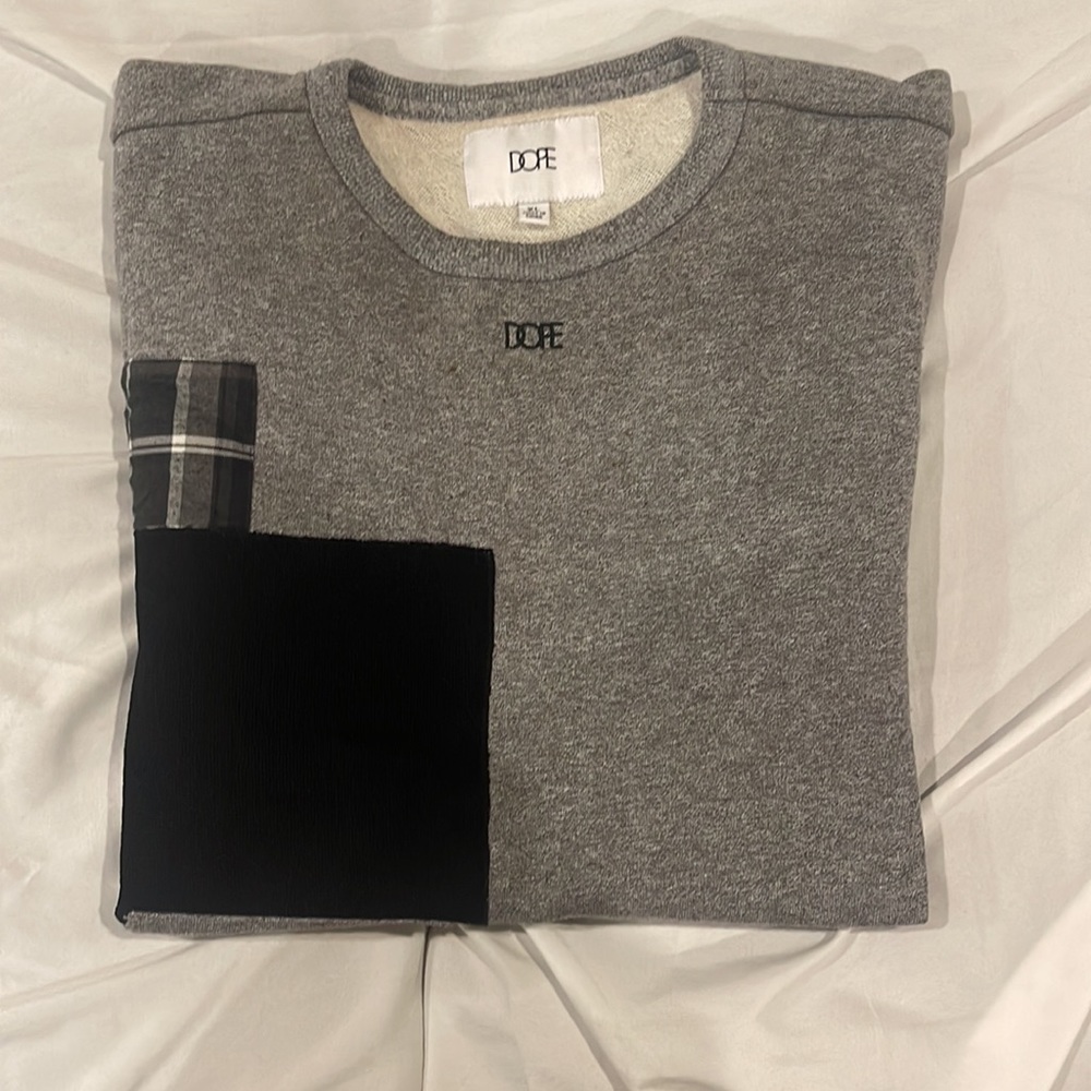 Men’s Sweater - Picture 5 of 5